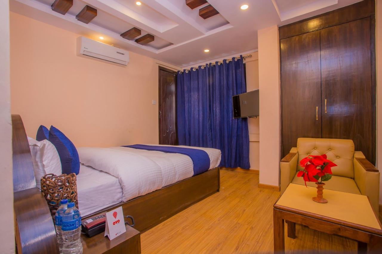 Oyo Hotel Antique Kutty Kathmandu Exterior photo